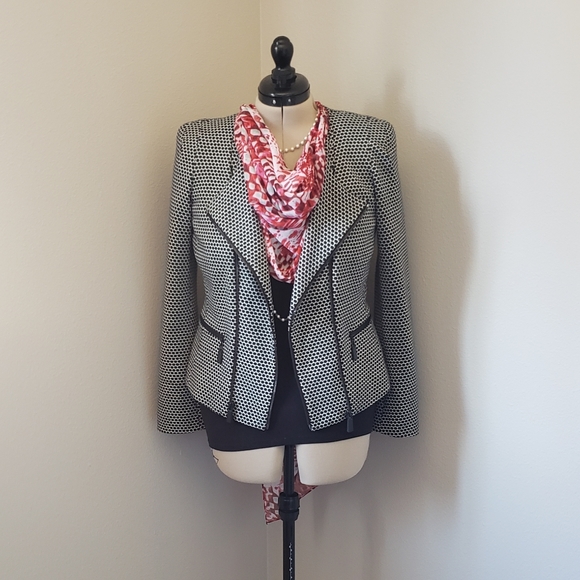 🆕️V.Camuto- Blazer - Picture 9 of 15